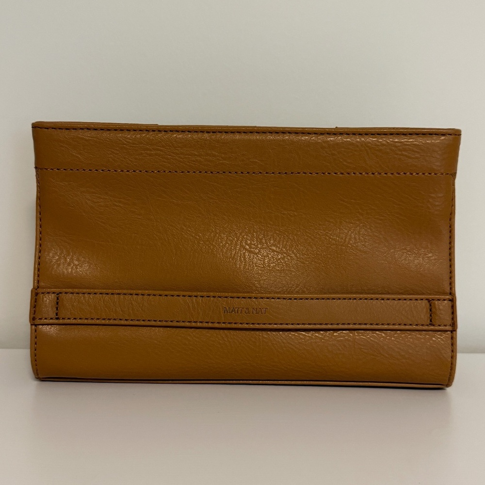 MATT & NAT Vegan Leather Clutch